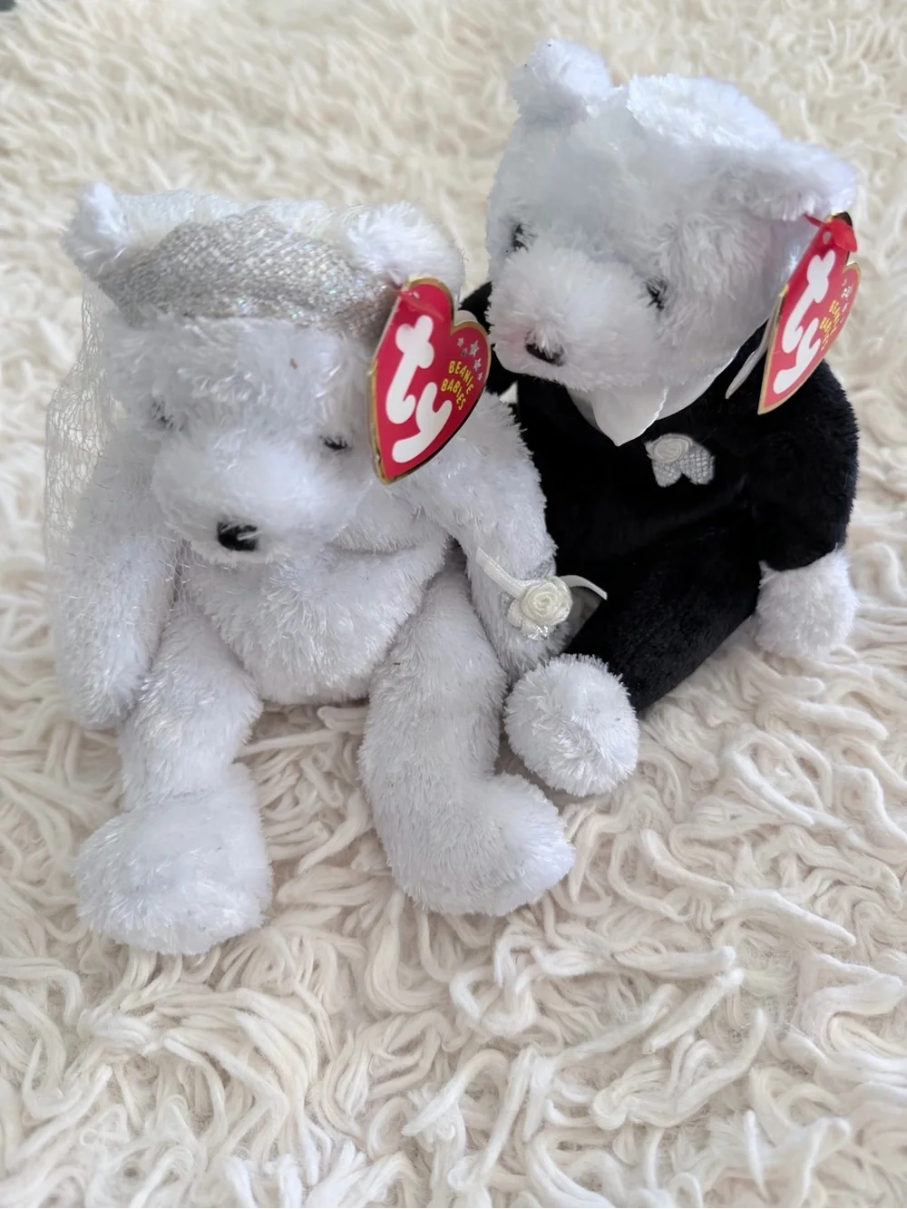 💍 Ty Plush Retired Bride and Groom Bears in White and Black (2002) - NWT